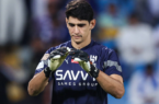 سنگربان مطرح الهلال به استقلال رسید