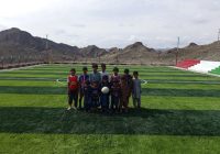 خرید چمن مصنوعی ورزشی؛ راهنمای جامع اجرای زمین فوتبال و فوتسال از انتخاب چمن تا هزینه نهایی